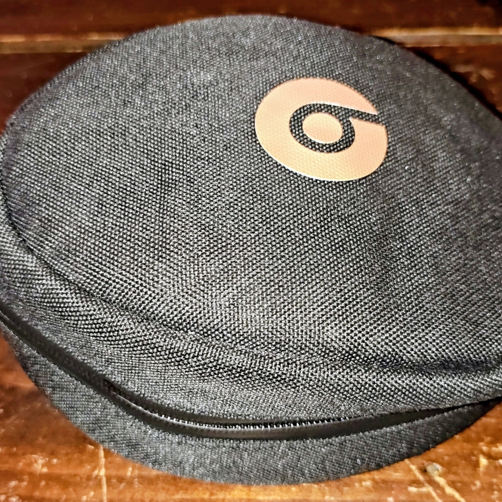 Black Beats Carrying Case And Headphones